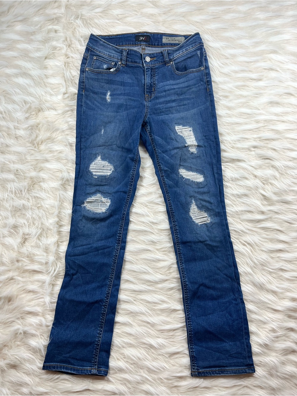 DH3 Mia Jeans Women's 30x30 Mid Rise Tapered Medium Wash